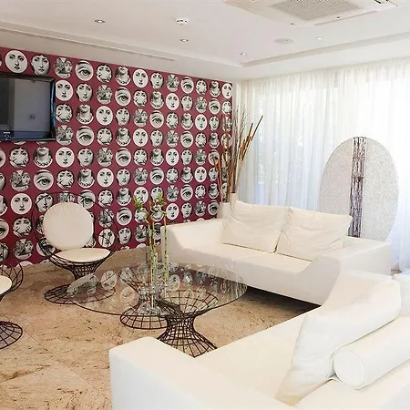 Enodia Hotel